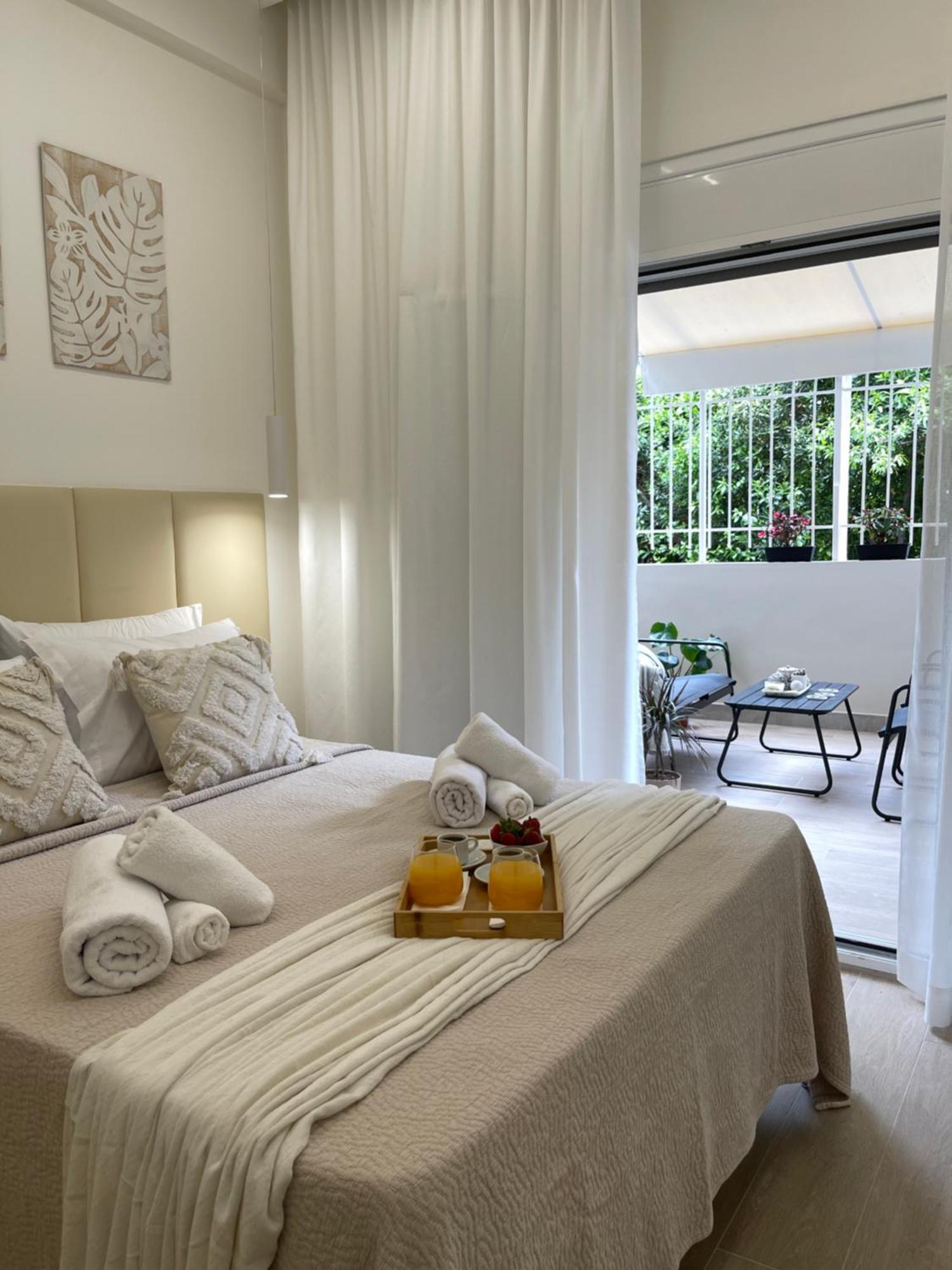 Aurora Apartment , In The Heart Of Athen Eksteriør billede